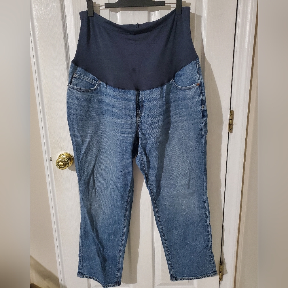 Old Navy Maternity Slouchy Straight Jeans